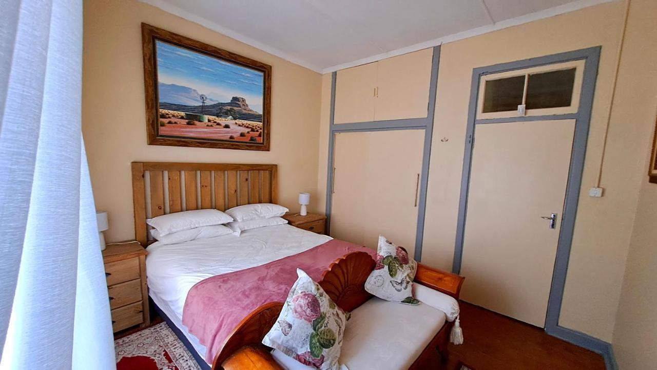 סאבי Pine Forest Cottage מראה חיצוני תמונה